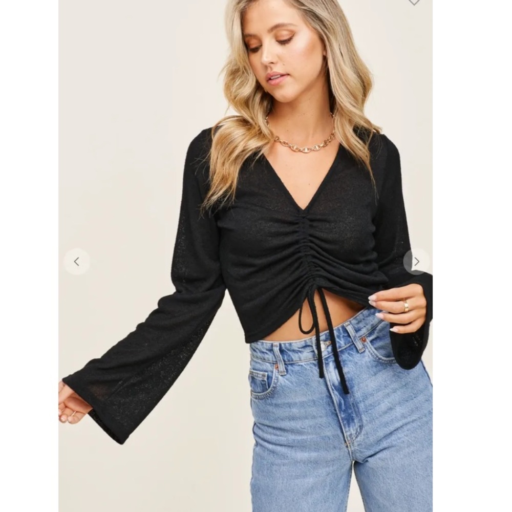 Black front rouched long sleeve